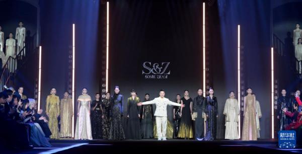 2025秋冬北京時(shí)裝周開(kāi)幕